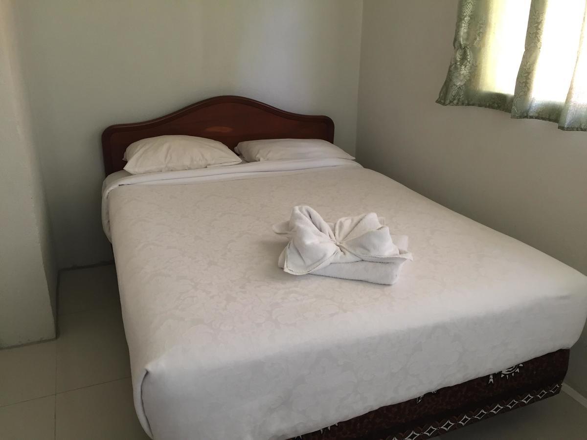 Malau Lodge Nuku'alofa Bagian luar foto
