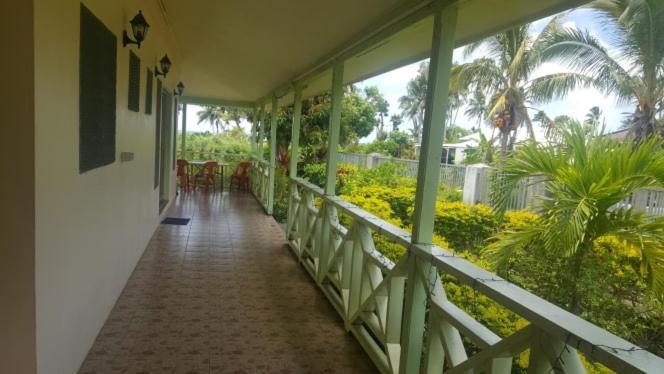Malau Lodge Nuku'alofa Bagian luar foto