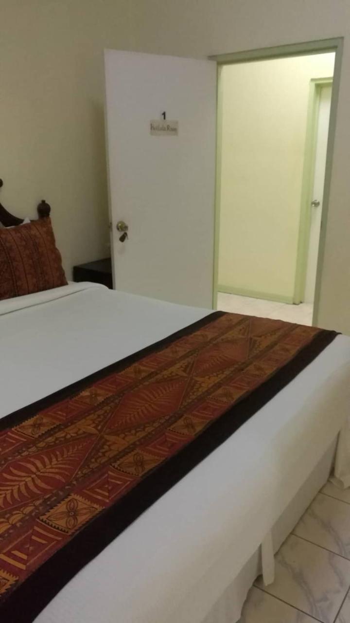 Malau Lodge Nuku'alofa Bagian luar foto