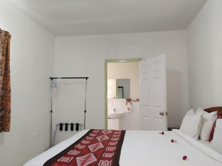 Malau Lodge Nuku'alofa Bagian luar foto